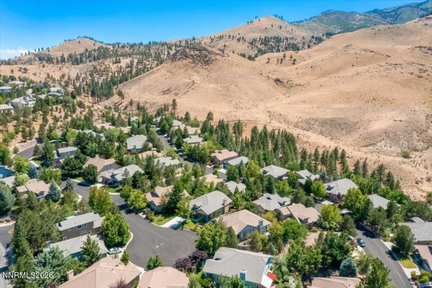 5020 Fall Colors, Reno, Nevada 89519, 3 Bedrooms Bedrooms, ,2 BathroomsBathrooms,Residential,Residential,Fall Colors,0,260008753