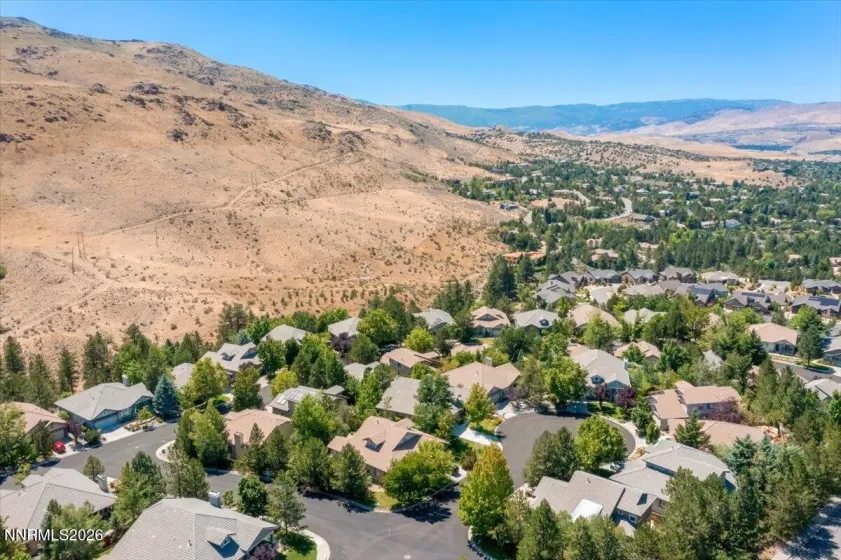 5020 Fall Colors, Reno, Nevada 89519, 3 Bedrooms Bedrooms, ,2 BathroomsBathrooms,Residential,Residential,Fall Colors,0,260008753