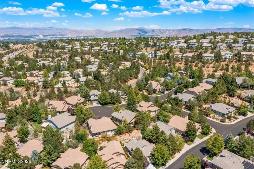 5020 Fall Colors, Reno, Nevada 89519, 3 Bedrooms Bedrooms, ,2 BathroomsBathrooms,Residential,Residential,Fall Colors,0,260008753