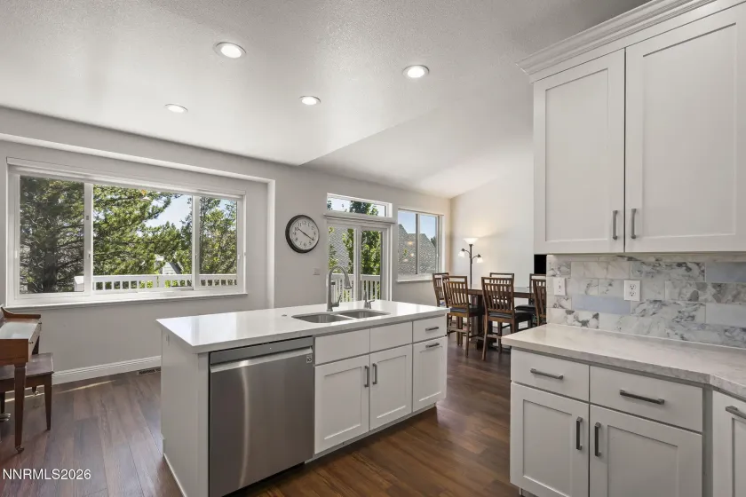 4581 Lynnfield, Reno, Nevada 89519, 4 Bedrooms Bedrooms, ,3 BathroomsBathrooms,Residential,Residential,Lynnfield,0,260008754