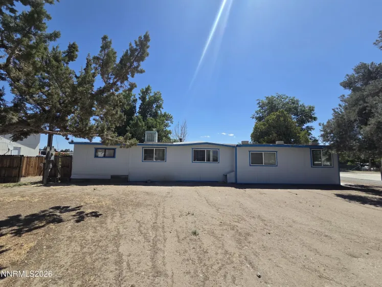 8 Martin, Moundhouse, Nevada 89706, ,Commercial Sale,Residential,Martin,0,260008757