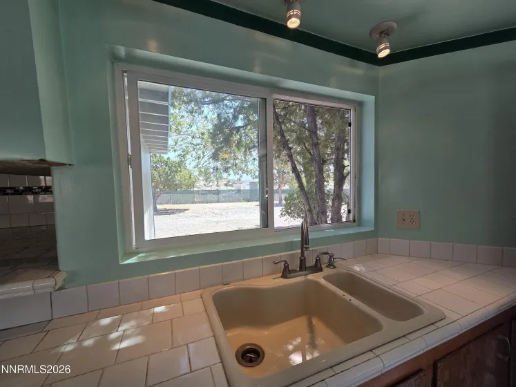 8 Martin, Moundhouse, Nevada 89706, ,Commercial Sale,Residential,Martin,0,260008757