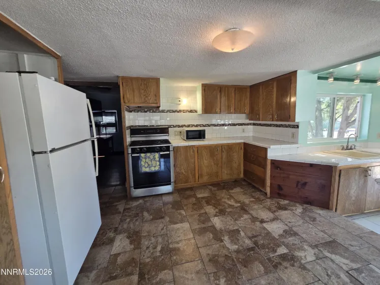 8 Martin, Moundhouse, Nevada 89706, ,Commercial Sale,Residential,Martin,0,260008757
