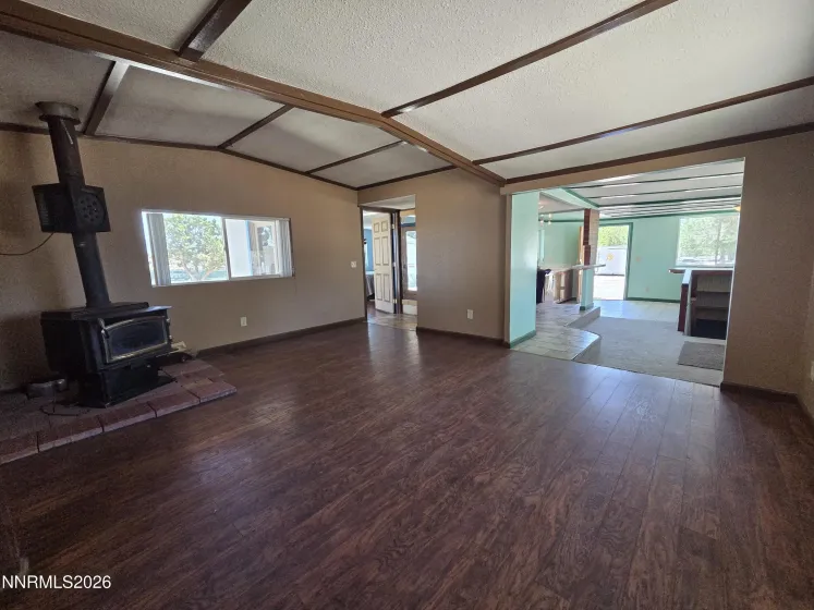 8 Martin, Moundhouse, Nevada 89706, ,Commercial Sale,Residential,Martin,0,260008757