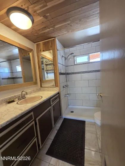 8 Martin, Moundhouse, Nevada 89706, ,Commercial Sale,Residential,Martin,0,260008757