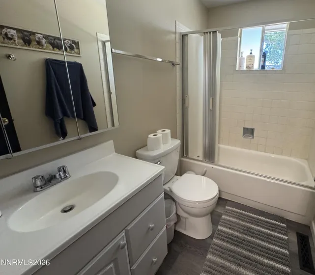 1332 Toiyabe, Gardnerville, Nevada 89410, 4 Bedrooms Bedrooms, ,2 BathroomsBathrooms,Residential,Residential,Toiyabe,0,260008760