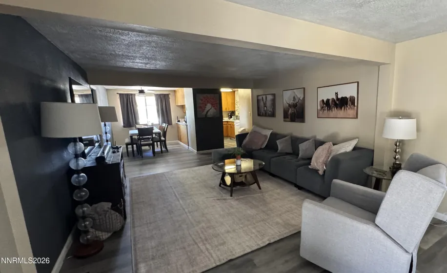 1332 Toiyabe, Gardnerville, Nevada 89410, 4 Bedrooms Bedrooms, ,2 BathroomsBathrooms,Residential,Residential,Toiyabe,0,260008760