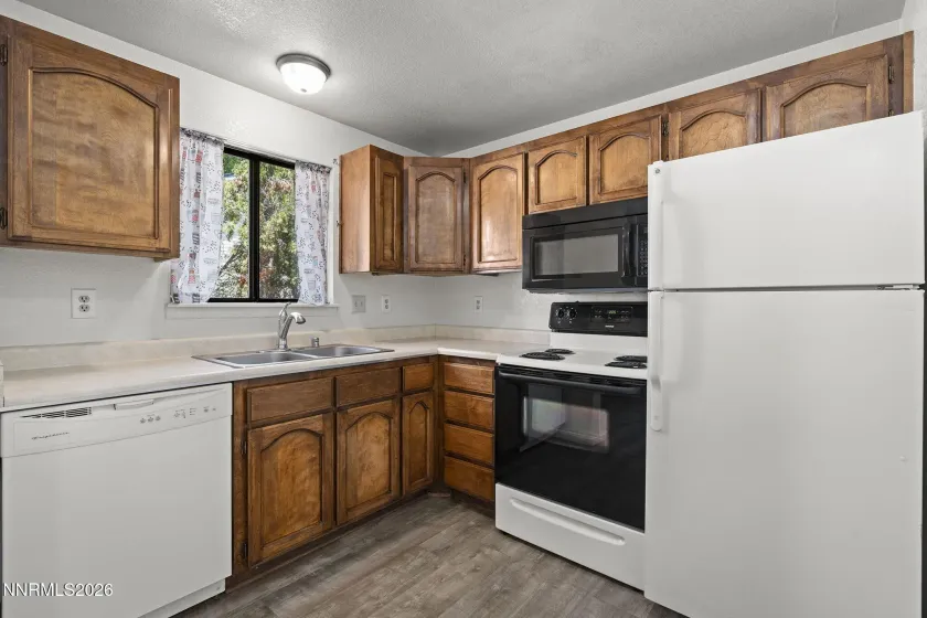 868 Minnesota, Carson City, Nevada 89703, 6 Bedrooms Bedrooms, ,4 BathroomsBathrooms,Residential Income,Residential,Minnesota,0,260008765