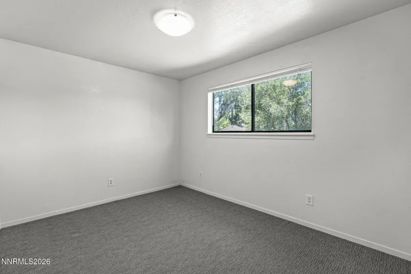 868 Minnesota, Carson City, Nevada 89703, 6 Bedrooms Bedrooms, ,4 BathroomsBathrooms,Residential Income,Residential,Minnesota,0,260008765