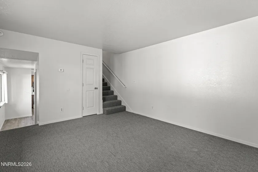 868 Minnesota, Carson City, Nevada 89703, 6 Bedrooms Bedrooms, ,4 BathroomsBathrooms,Residential Income,Residential,Minnesota,0,260008765