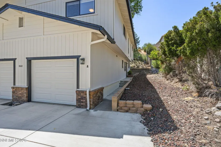 868 Minnesota, Carson City, Nevada 89703, 6 Bedrooms Bedrooms, ,4 BathroomsBathrooms,Residential Income,Residential,Minnesota,0,260008765