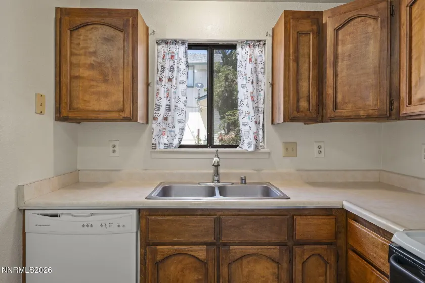 868 Minnesota, Carson City, Nevada 89703, 6 Bedrooms Bedrooms, ,4 BathroomsBathrooms,Residential Income,Residential,Minnesota,0,260008765