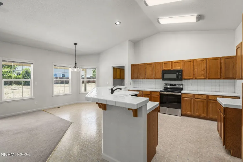 3820 Center, Carson City, Nevada 89701, 3 Bedrooms Bedrooms, ,3 BathroomsBathrooms,Residential,Residential,Center,0,260008768