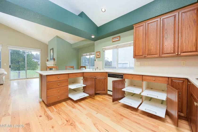 6136 Wycliffe, Reno, Nevada 89519, 3 Bedrooms Bedrooms, ,2 BathroomsBathrooms,Residential,Residential,Wycliffe,0,260002148