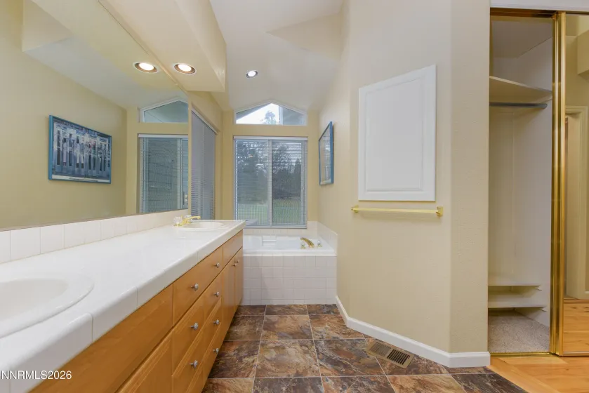 6136 Wycliffe, Reno, Nevada 89519, 3 Bedrooms Bedrooms, ,2 BathroomsBathrooms,Residential,Residential,Wycliffe,0,260002148