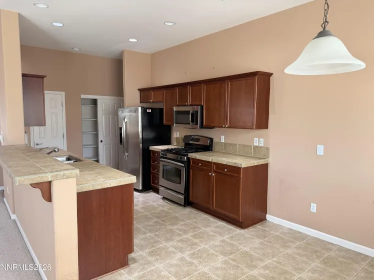 7576 Ulysses, Sparks, Nevada 89436, 4 Bedrooms Bedrooms, ,2 BathroomsBathrooms,Residential,Residential,Ulysses,0,260008773