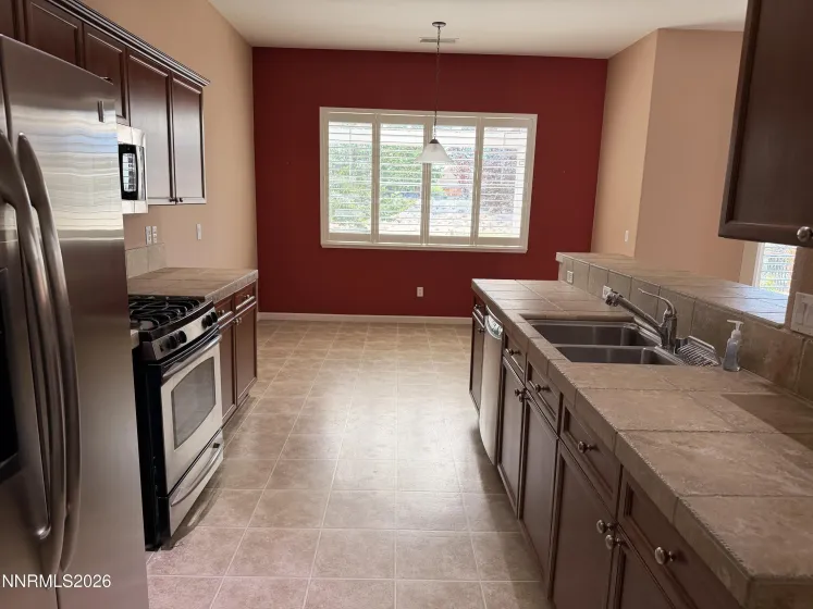 7576 Ulysses, Sparks, Nevada 89436, 4 Bedrooms Bedrooms, ,2 BathroomsBathrooms,Residential,Residential,Ulysses,0,260008773