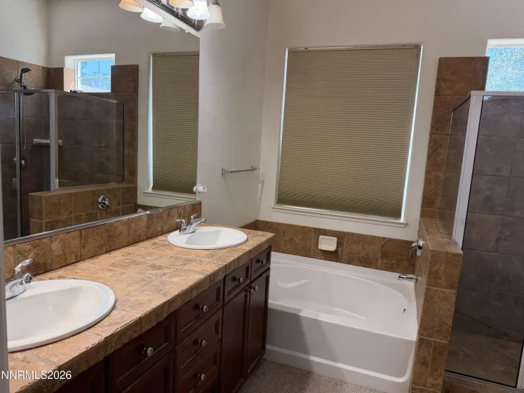 7576 Ulysses, Sparks, Nevada 89436, 4 Bedrooms Bedrooms, ,2 BathroomsBathrooms,Residential,Residential,Ulysses,0,260008773