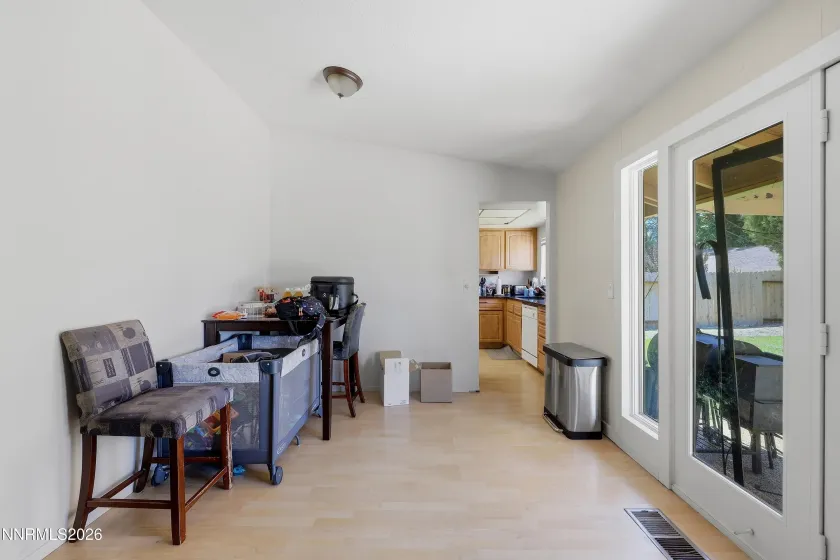 3033 Springland, Sparks, Nevada 89434, 3 Bedrooms Bedrooms, ,2 BathroomsBathrooms,Residential,Residential,Springland,0,260008776