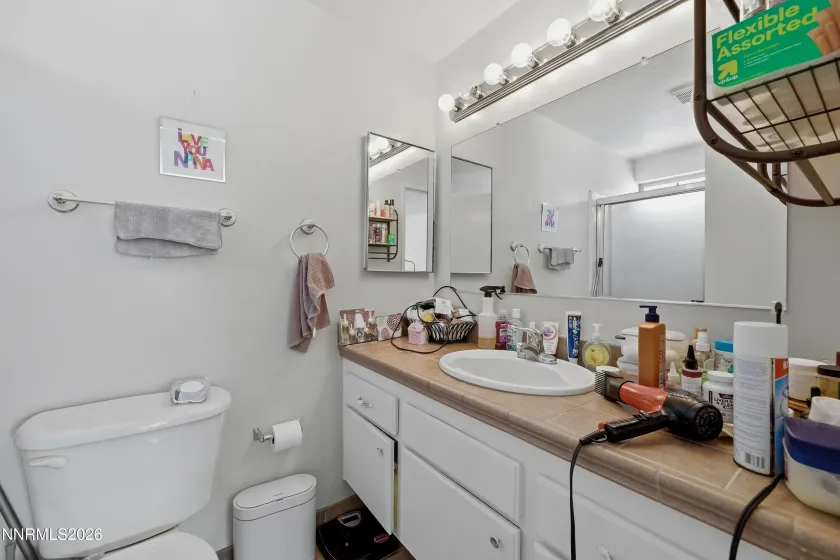 3033 Springland, Sparks, Nevada 89434, 3 Bedrooms Bedrooms, ,2 BathroomsBathrooms,Residential,Residential,Springland,0,260008776