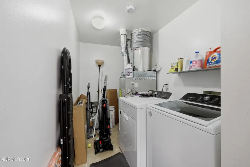 3033 Springland, Sparks, Nevada 89434, 3 Bedrooms Bedrooms, ,2 BathroomsBathrooms,Residential,Residential,Springland,0,260008776