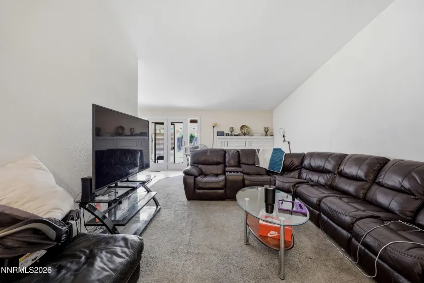 3033 Springland, Sparks, Nevada 89434, 3 Bedrooms Bedrooms, ,2 BathroomsBathrooms,Residential,Residential,Springland,0,260008776