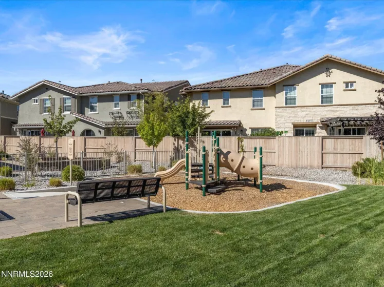 1825 Sea Horse, Reno, Nevada 89521, 2 Bedrooms Bedrooms, ,2 BathroomsBathrooms,Residential,Residential,Sea Horse,0,260008775