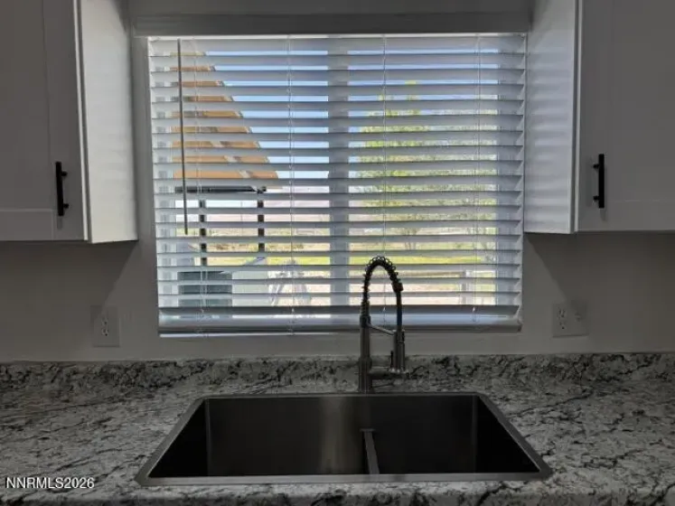 10335 Robbie, Winnemucca, Nevada 89445, 3 Bedrooms Bedrooms, ,2 BathroomsBathrooms,Residential,Residential,Robbie,0,260008782