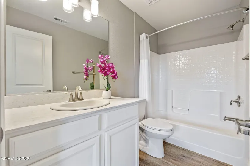 1302 Handelin, Carson City, Nevada 89706, 2 Bedrooms Bedrooms, ,3 BathroomsBathrooms,Residential,Residential,Handelin,0,260008787