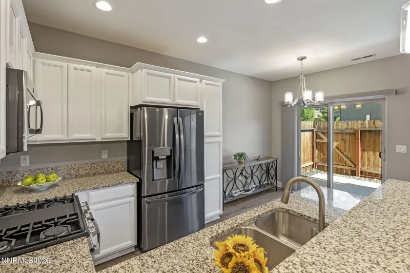 1302 Handelin, Carson City, Nevada 89706, 2 Bedrooms Bedrooms, ,3 BathroomsBathrooms,Residential,Residential,Handelin,0,260008787