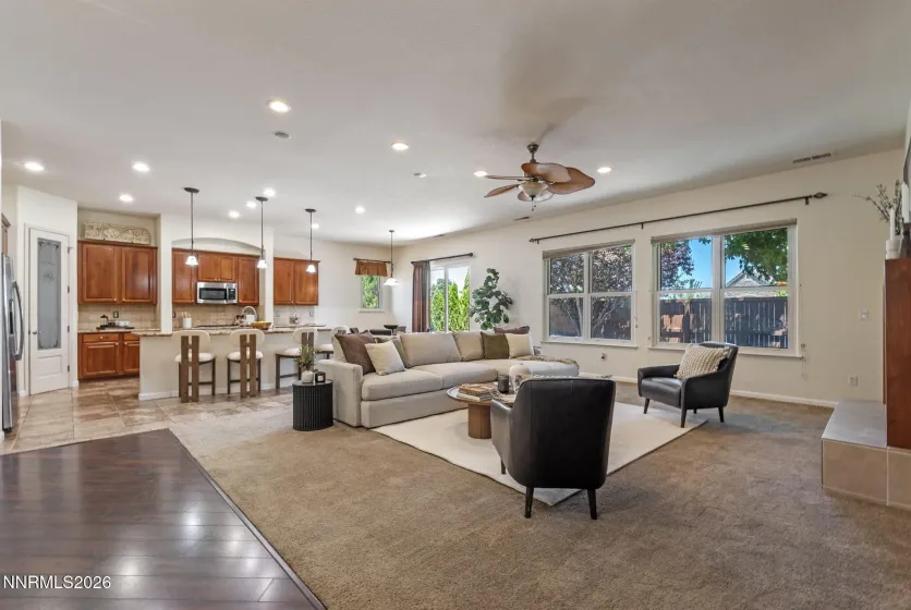 1629 Bridgeview, Reno, Nevada 89521, 3 Bedrooms Bedrooms, ,3 BathroomsBathrooms,Residential,Residential,Bridgeview,0,260008801