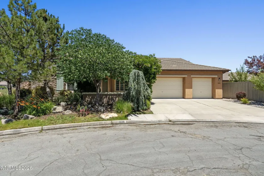 1629 Bridgeview, Reno, Nevada 89521, 3 Bedrooms Bedrooms, ,3 BathroomsBathrooms,Residential,Residential,Bridgeview,0,260008801