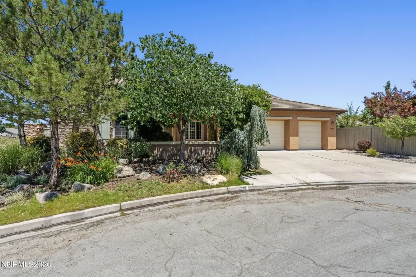 1629 Bridgeview, Reno, Nevada 89521, 3 Bedrooms Bedrooms, ,3 BathroomsBathrooms,Residential,Residential,Bridgeview,0,260008801