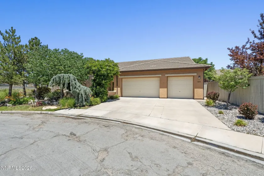 1629 Bridgeview, Reno, Nevada 89521, 3 Bedrooms Bedrooms, ,3 BathroomsBathrooms,Residential,Residential,Bridgeview,0,260008801