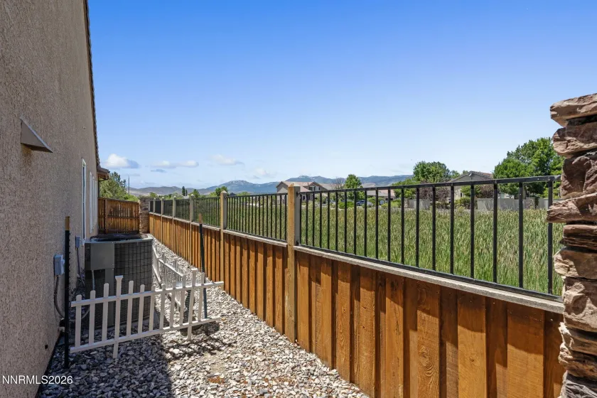 1629 Bridgeview, Reno, Nevada 89521, 3 Bedrooms Bedrooms, ,3 BathroomsBathrooms,Residential,Residential,Bridgeview,0,260008801