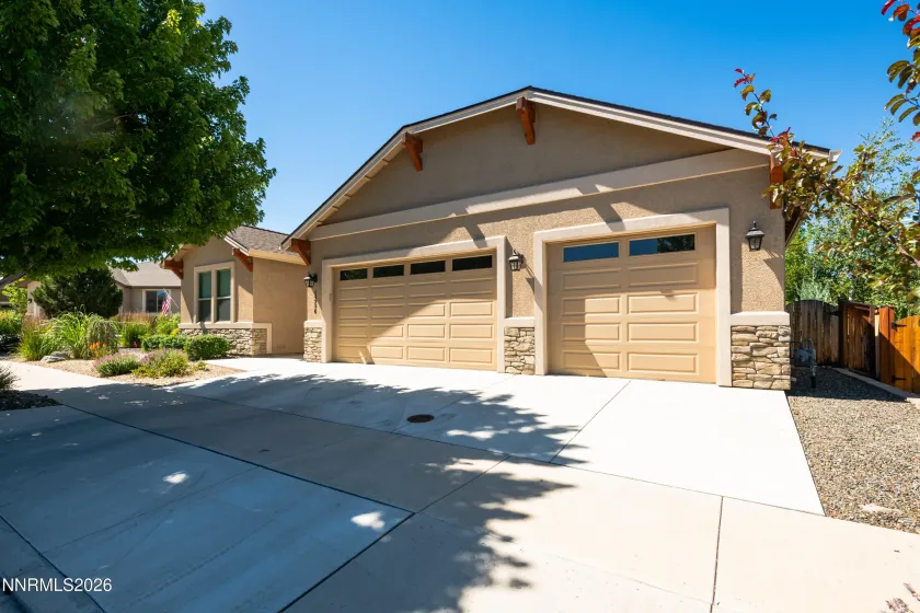 1354 Cedar Creek, Gardnerville, Nevada 89460, 3 Bedrooms Bedrooms, ,2 BathroomsBathrooms,Residential,Residential,Cedar Creek,0,260008804
