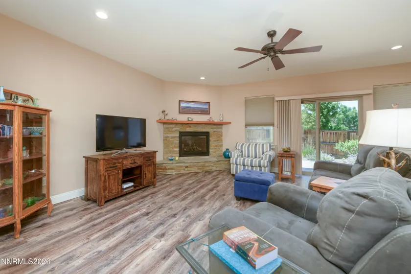 1354 Cedar Creek, Gardnerville, Nevada 89460, 3 Bedrooms Bedrooms, ,2 BathroomsBathrooms,Residential,Residential,Cedar Creek,0,260008804