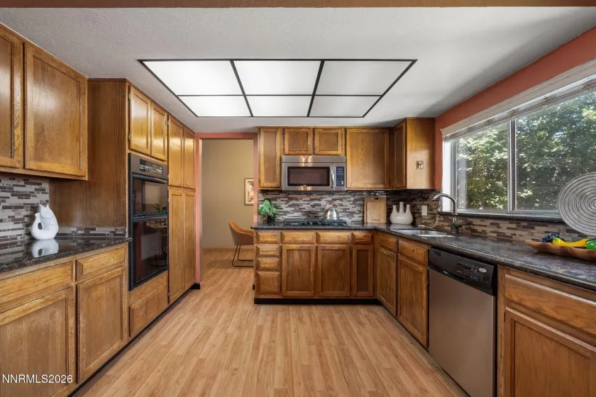 3457 Montezuma, Sparks, Nevada 89434, 4 Bedrooms Bedrooms, ,3 BathroomsBathrooms,Residential,Residential,Montezuma,0,260008806