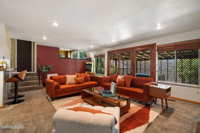 3457 Montezuma, Sparks, Nevada 89434, 4 Bedrooms Bedrooms, ,3 BathroomsBathrooms,Residential,Residential,Montezuma,0,260008806