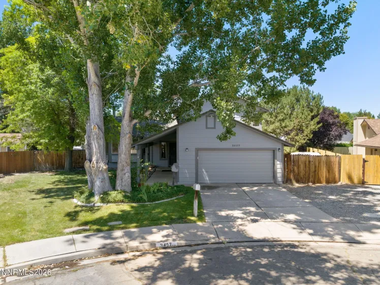 3457 Montezuma, Sparks, Nevada 89434, 4 Bedrooms Bedrooms, ,3 BathroomsBathrooms,Residential,Residential,Montezuma,0,260008806