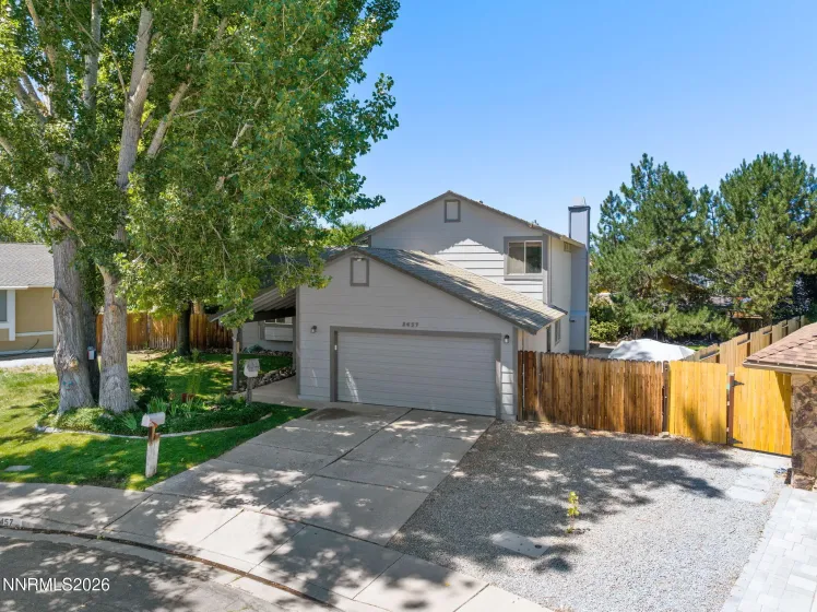 3457 Montezuma, Sparks, Nevada 89434, 4 Bedrooms Bedrooms, ,3 BathroomsBathrooms,Residential,Residential,Montezuma,0,260008806