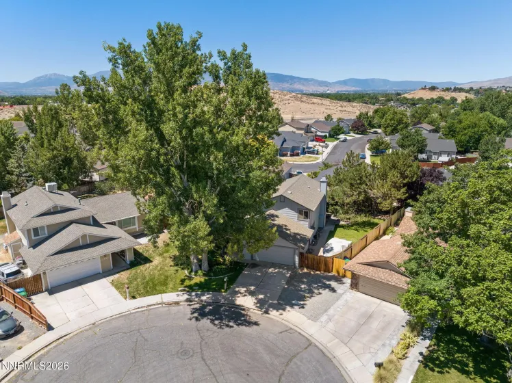3457 Montezuma, Sparks, Nevada 89434, 4 Bedrooms Bedrooms, ,3 BathroomsBathrooms,Residential,Residential,Montezuma,0,260008806