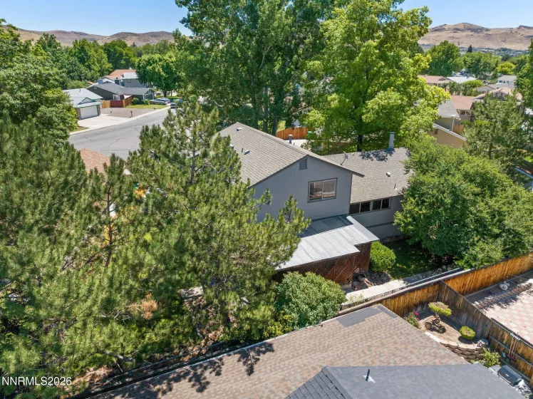 3457 Montezuma, Sparks, Nevada 89434, 4 Bedrooms Bedrooms, ,3 BathroomsBathrooms,Residential,Residential,Montezuma,0,260008806