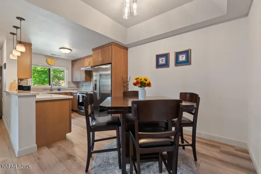 3199 Oakshire, Reno, Nevada 89509, 2 Bedrooms Bedrooms, ,2 BathroomsBathrooms,Residential,Residential,Oakshire,0,260008807