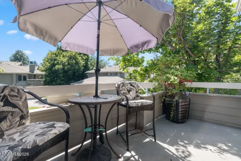 3199 Oakshire, Reno, Nevada 89509, 2 Bedrooms Bedrooms, ,2 BathroomsBathrooms,Residential,Residential,Oakshire,0,260008807