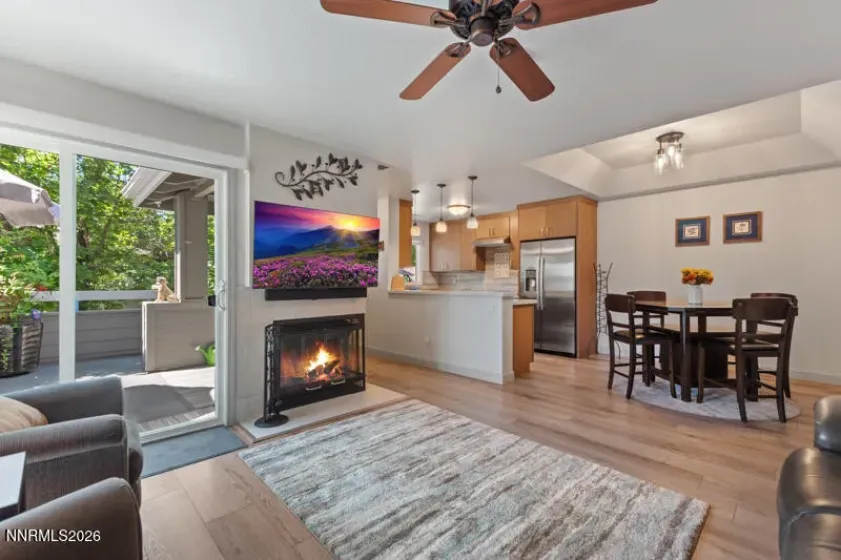 3199 Oakshire, Reno, Nevada 89509, 2 Bedrooms Bedrooms, ,2 BathroomsBathrooms,Residential,Residential,Oakshire,0,260008807