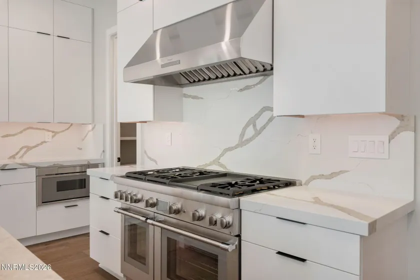 46 Campolina, Reno, Nevada 89511, 2 Bedrooms Bedrooms, ,3 BathroomsBathrooms,Residential,Residential,Campolina,0,260008811