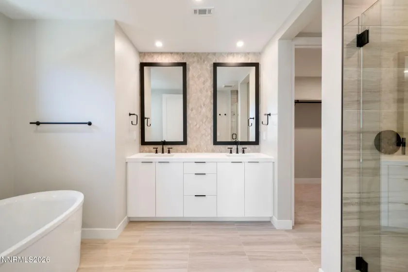 46 Campolina, Reno, Nevada 89511, 2 Bedrooms Bedrooms, ,3 BathroomsBathrooms,Residential,Residential,Campolina,0,260008811