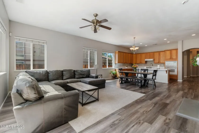 4181 Mystery, Sparks, Nevada 89436, 4 Bedrooms Bedrooms, ,3 BathroomsBathrooms,Residential,Residential,Mystery,0,260008812