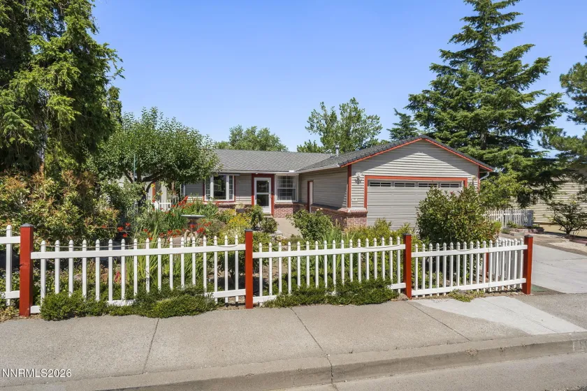 3907 Buckingham, Reno, Nevada 89503, 3 Bedrooms Bedrooms, ,2 BathroomsBathrooms,Residential,Residential,Buckingham,0,260008817